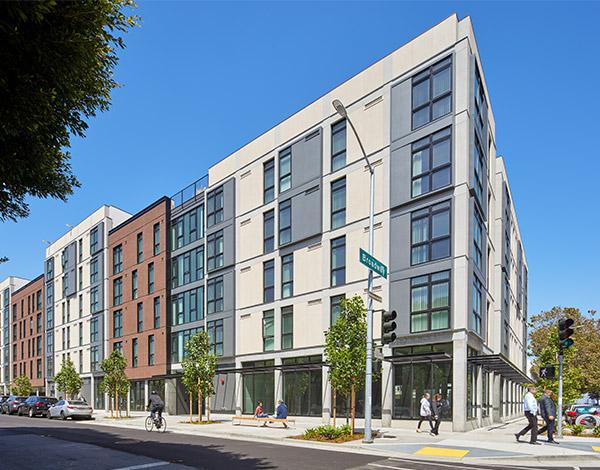 88 Broadway occupies the site of the former Embarcadero Freeway and provides affordable housing for families in the Northeast Waterfront Historic District.