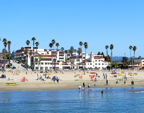 The historic La Bahia will be transformed into a new oceanfront hotel in Santa Cruz.